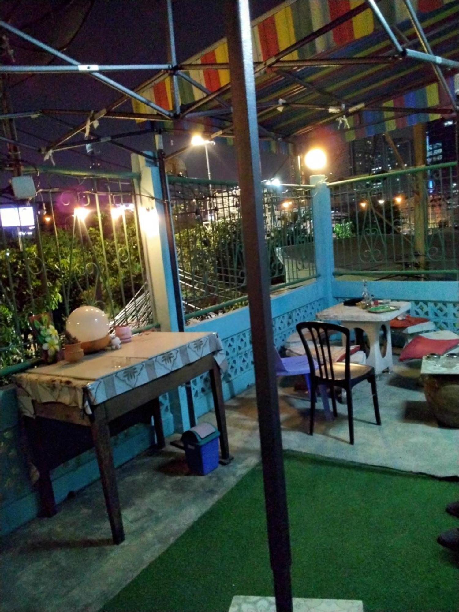 Danee Hostel Bangkok Kültér fotó